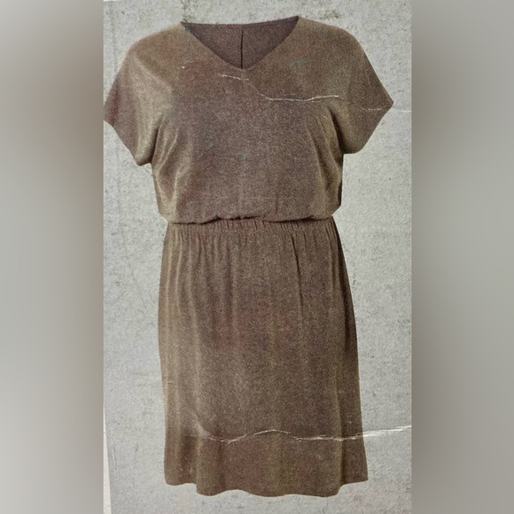 Linen Dress Shortsleeved Side Slits - Olive Green - XXL (16-18) - Picture 5 of 6